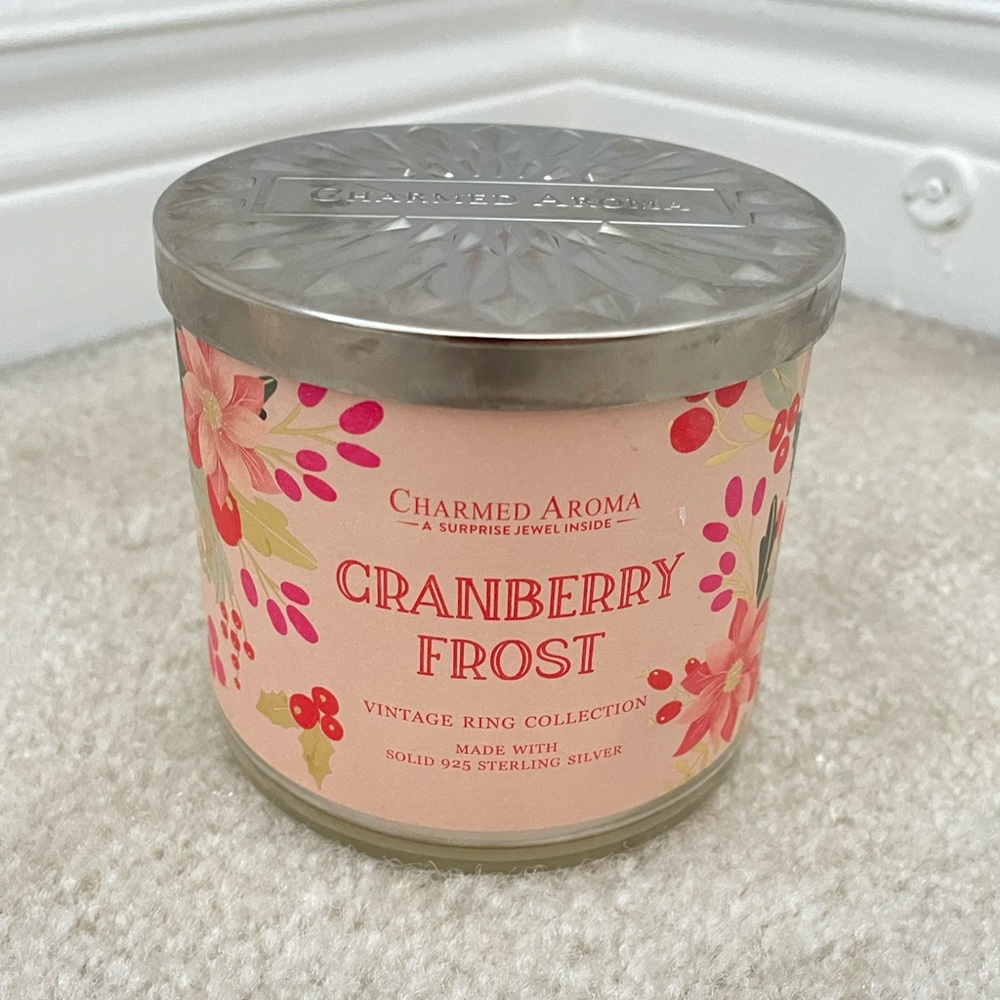 🛍️ 2/$20 Charmed Aroma Candle